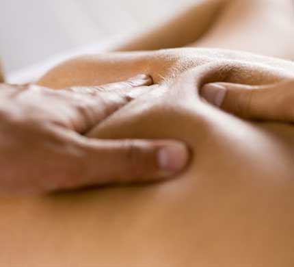 Deep Tissue massage RDC Raj Nagar Ghaziabad  best massage center in Al Manhal